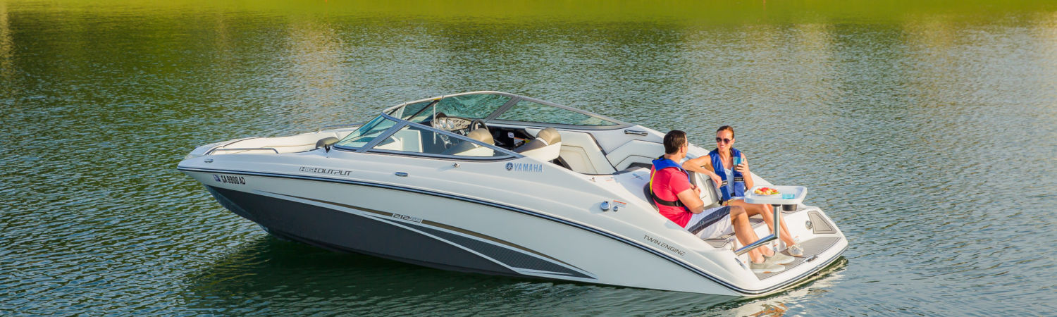 2018 Yamaha in Dubbert's Professional Outdrive Services, Port Clinton,